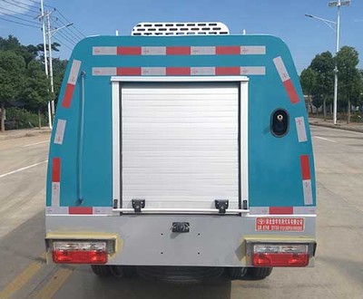 專業(yè)高效，路況守護(hù)者——程力虹宇牌HYS5030TYHE6型路面養(yǎng)護(hù)車解析